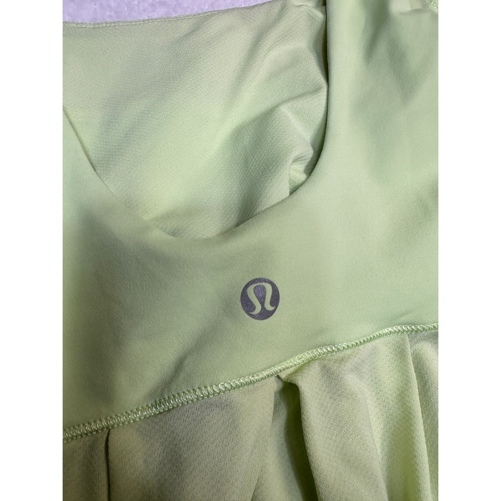 Lululemon Athletica Green Ruched Tank Top Athletic Built In Bra Size 6‎ - Picture 13 of 13